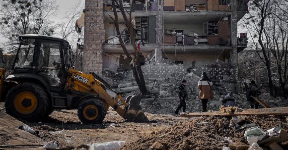 Bulldozer - Destruction of a Residential Building in Kyiv